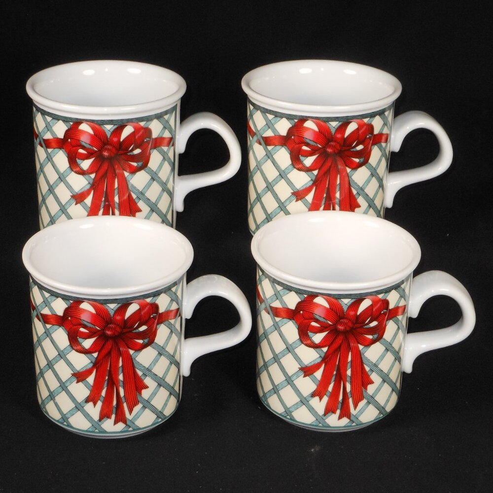 Set of 4 heavy porcelain coffee mugs. DANSK International Nordic Garden